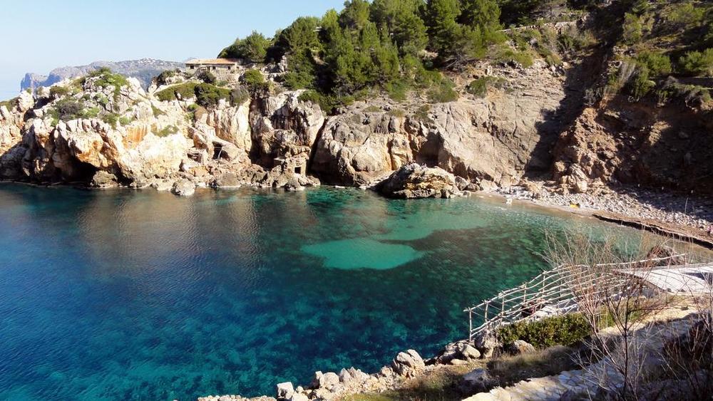 Пляж Кала Дейя (Cala Deia). 7 лучших пляжей Майорки, Испания